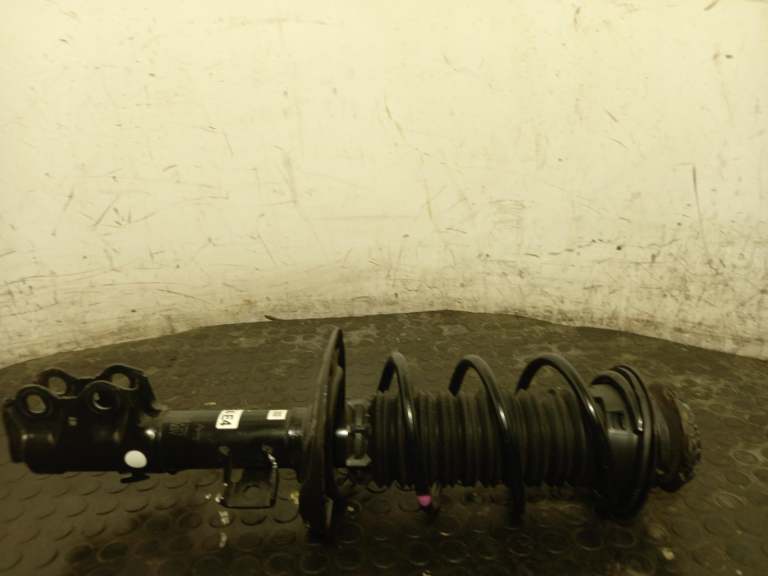 Toyota Yaris Shock Absorber O/S 2020-2026 1.5l Petrol M15a-Fxe Fhev Front Rh 485