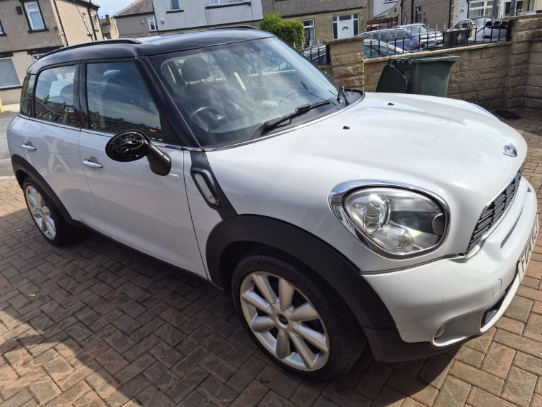 2014 Mini Cooper Countryman 2.0 Diesel 5 door hatchback