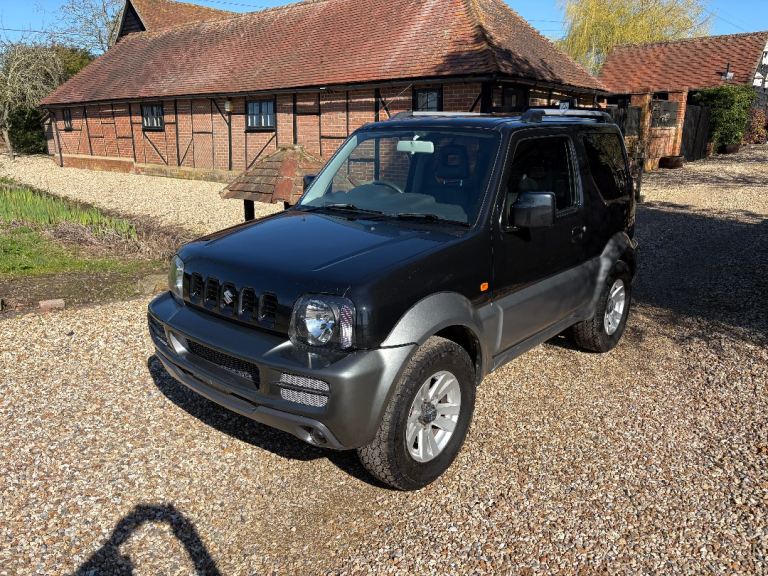 Suzuki, JIMNY, Estate, 2009, Manual, 1328 (cc), 3 doors new mot new service 4x4 aircon very clean