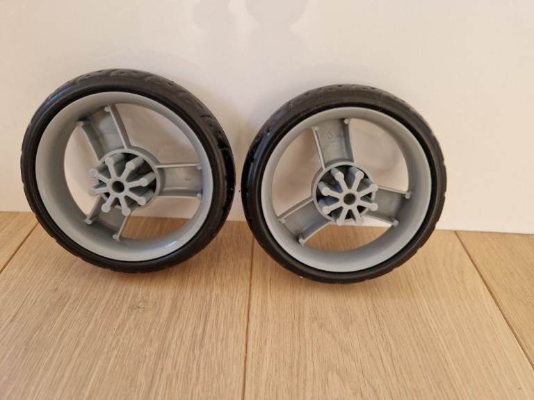 8 New wheels for pram