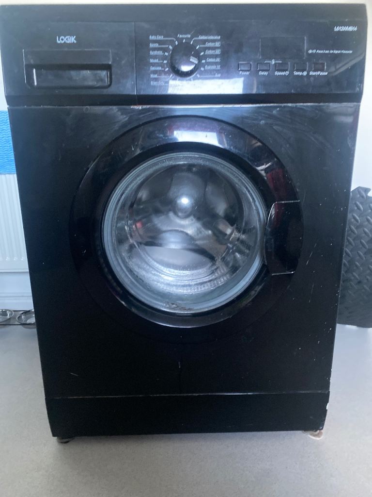 Black Washing Machine – Private Seller