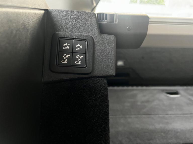 2017 Land Rover Range Rover Sport 3.0 SD V6 HSE Dynamic Auto 4WD Euro 6 (s/s) 5dr ESTATE Diesel A...