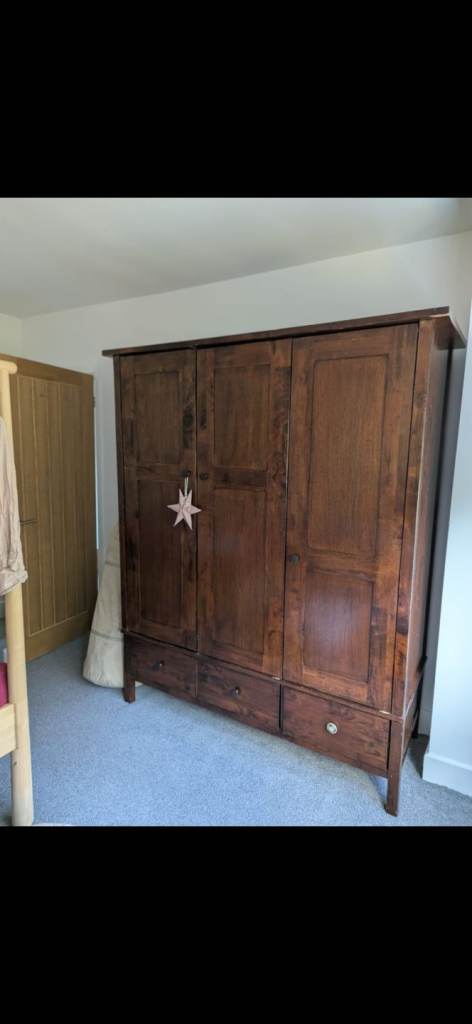 Willis and Gambier solid wood wardrobe