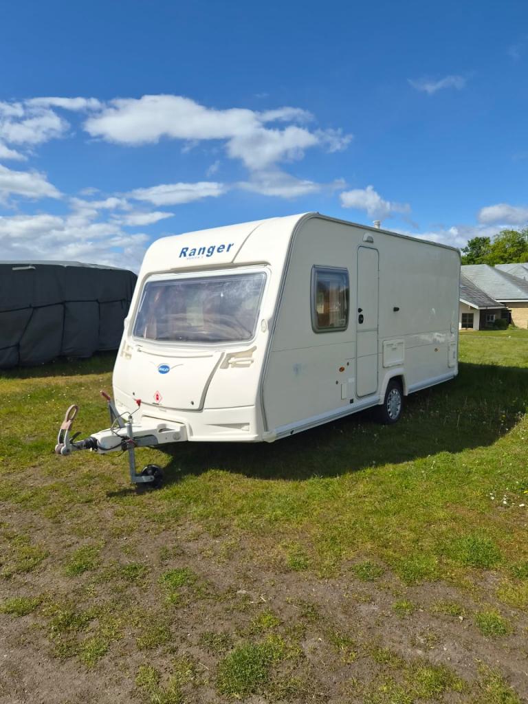 2007 Bailey ranger 4 berth fixed bed caravan 