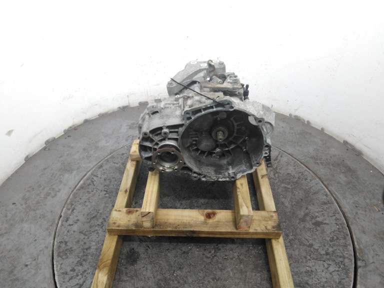 Audi Tt Gearbox 2006-2014 Bwa 2.0l 6 Speed Manual Jlz 02q 300 040 Lx