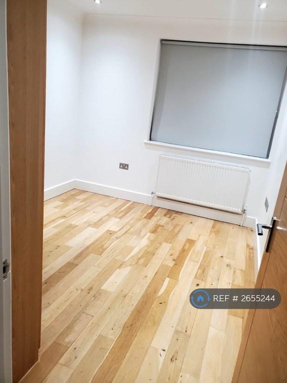 1 bedroom in Bounds Green, Bounds Green, N11 (#2655244)