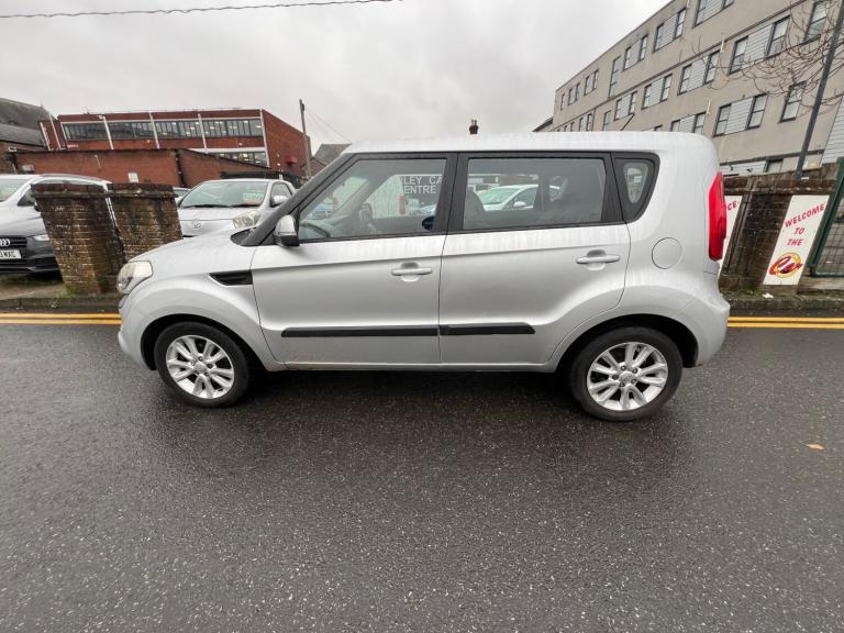 2013 Kia Soul 1.6 CRDi 2 5dr Auto HATCHBACK Diesel Automatic