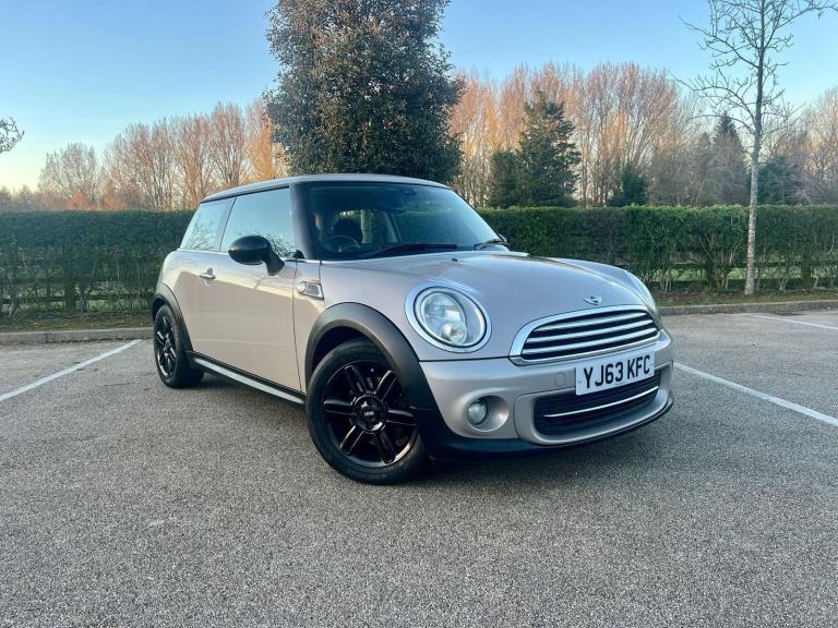 2013 MINI HATCHBACK 1.6 Cooper Baker Street 3dr HATCHBACK Petrol Manual
