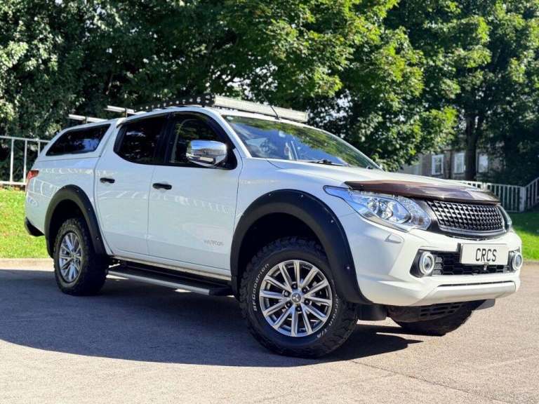 2015 Mitsubishi L200 Double Cab DI-D 178 Warrior 4WD Auto PICK UP DIESEL Automatic