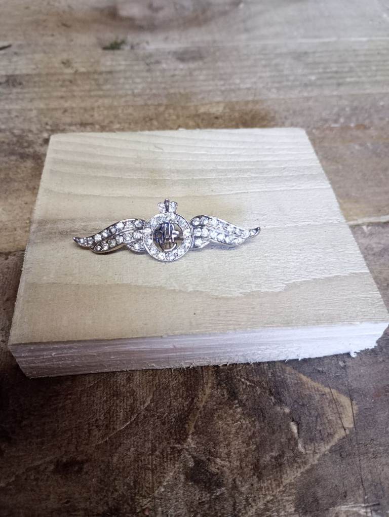 WW2 Era RAF Sweethearts Brooch 