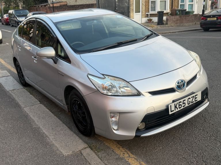 Toyota, PRIUS HYBRID, 2015, 1797 (cc)