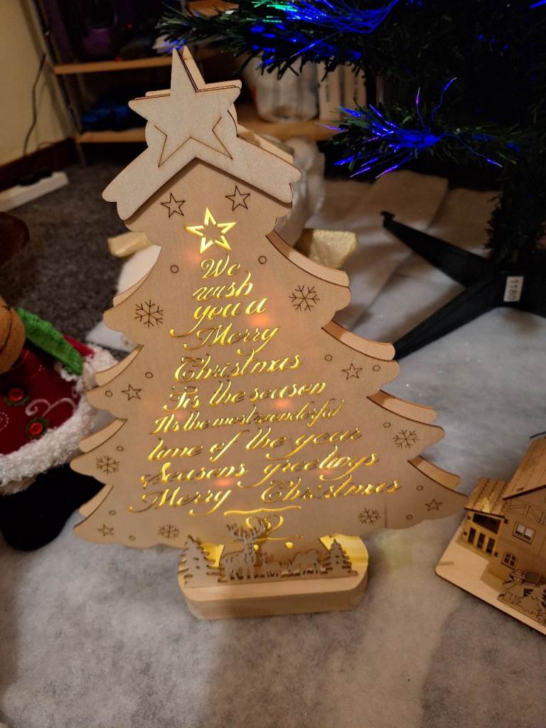 2 Wooden Light up Christmas Decorations