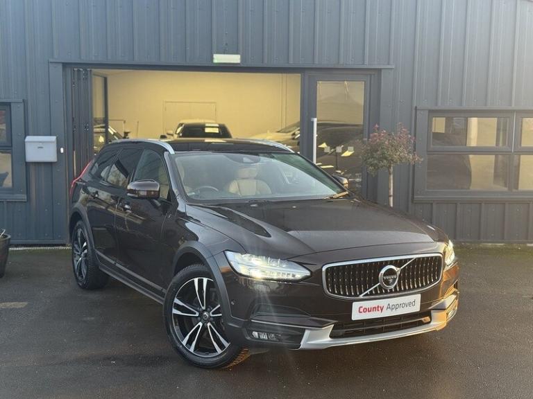  Volvo V90 D4 Cross Country Awd Estate Diesel Automatic