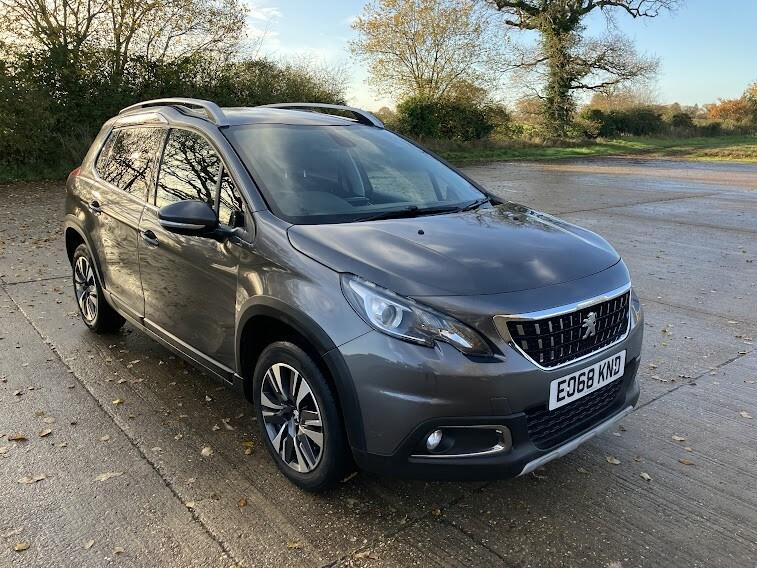 PEUGEOT 2008 1.2 PureTech Allure Premium 2018