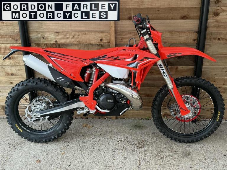 Brand New 2026 Beta RR X-PRO 300 2 Stroke Enduro Bike ***PRE ORDERS***