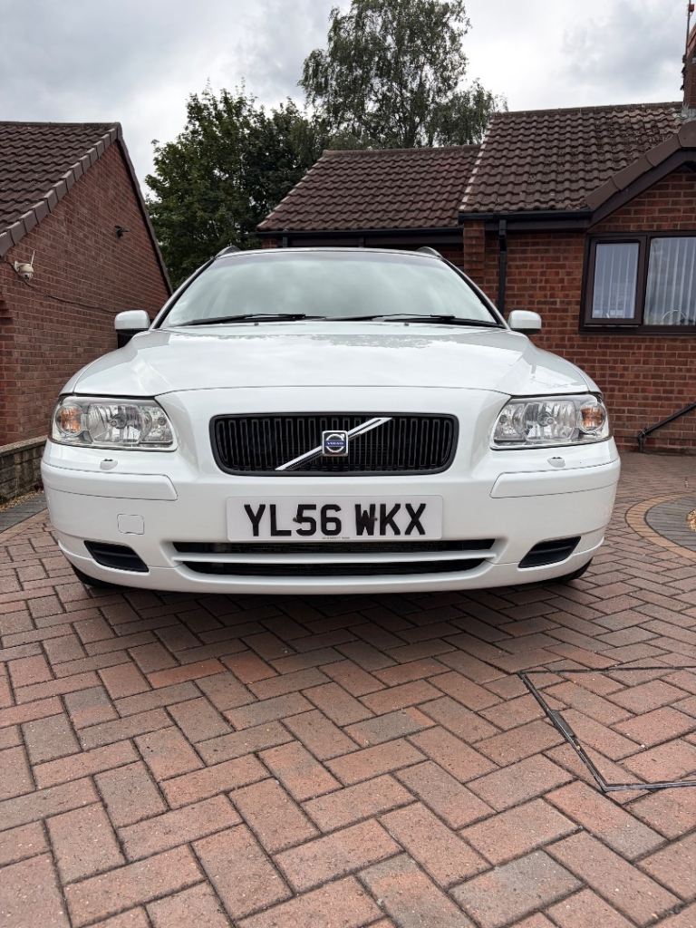 Volvo, V70, 2006, 2430 (cc)