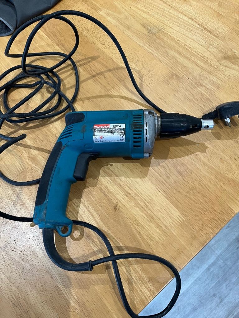 Makita 6824 Drywall Screwdriver – Good Working Order