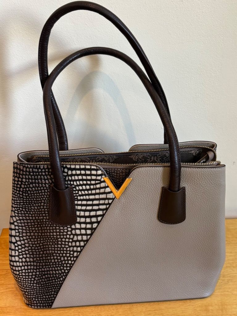 Brand new leather handbag for sale