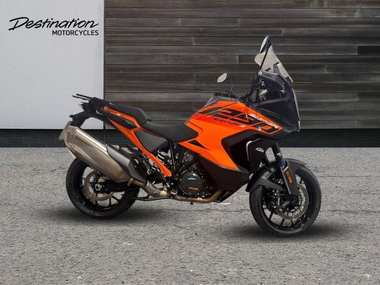 2024 KTM 1290 SUPER ADVENTURE S 23 orange Manual