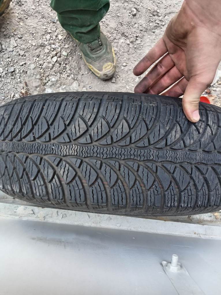 15 inches wheels 