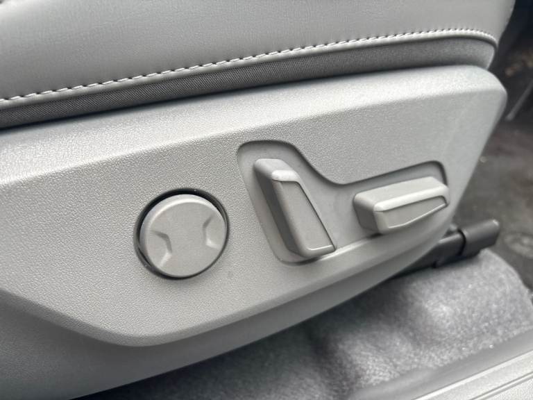 2025 Kia EV3 148kW GT-Line 81.4kWh 5dr Auto Estate ELECTRIC Automatic