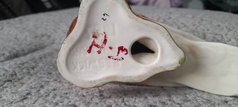  Ornament Beswick Pigeon 