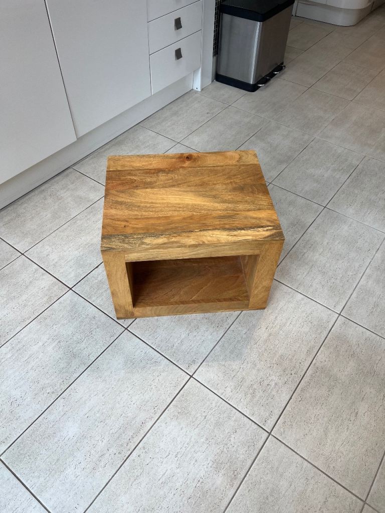 Mango wood side table