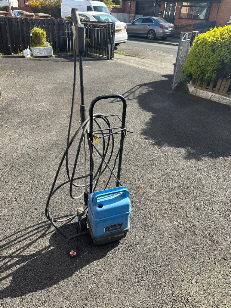 Pressure Washer