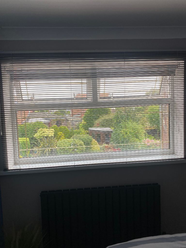 New Venetian blinds