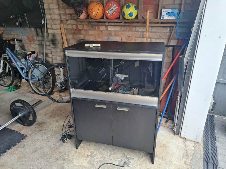 VivExotic Reptile Vivarium with Cabinet