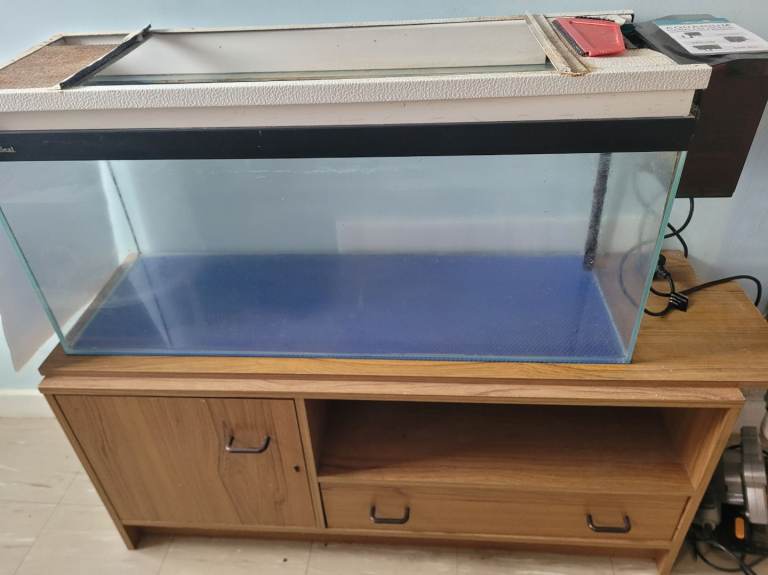 3 foot fish tank aquarium + lid + filter