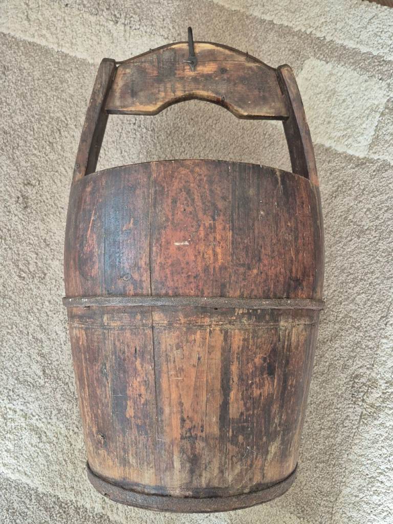 Wood carrier,storage 61cm height 34cm diameter 