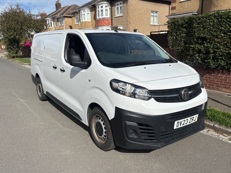 2023 VAUXHALL VIVARO PRIME L2 LWB 114K FSH TBELT DONE AC NAV CRUISE NO VAT 
