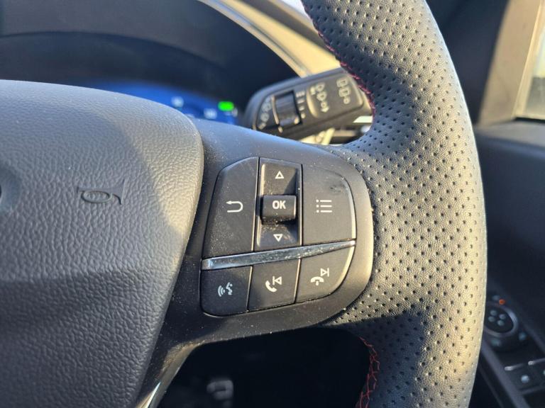 2023 Ford Kuga 2.5 Duratec 14.4kWh ST-Line X Edition CVT Euro 6 (s/s) 5dr HATCHBACK Petrol/Electr...