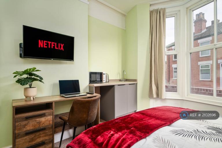 1 bedroom in Carlisle Street, Barrow-In-Furness, LA14 (#2102696)