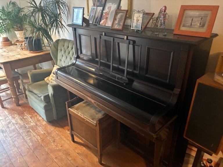 image for Blüthner upright piano 1911.Mahogany 