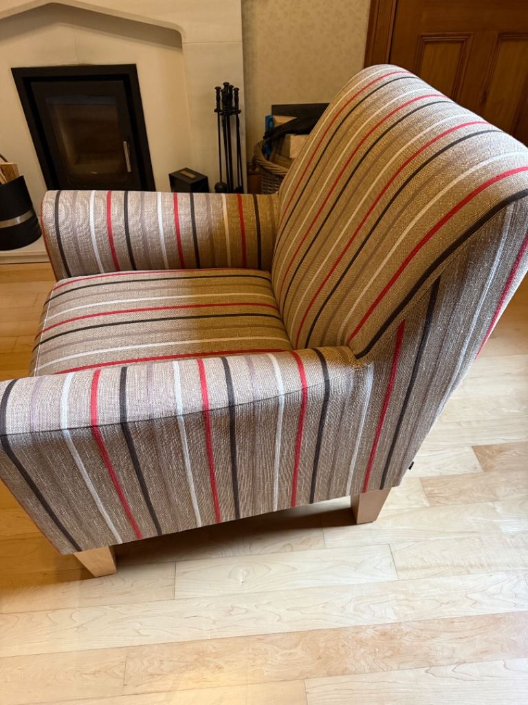 SingleContemporary Occasional Chair