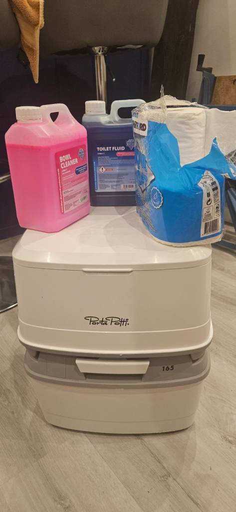 Thetford Porta Potti 165 Camping Toilet - Like New