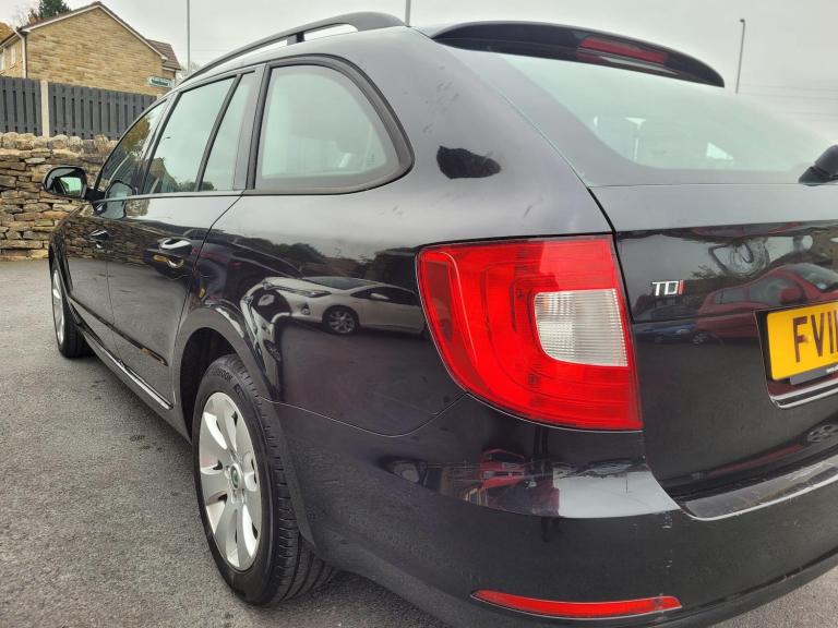 2011 Skoda Superb 2.0 TDI S DSG Euro 5 5dr ESTATE Diesel Automatic