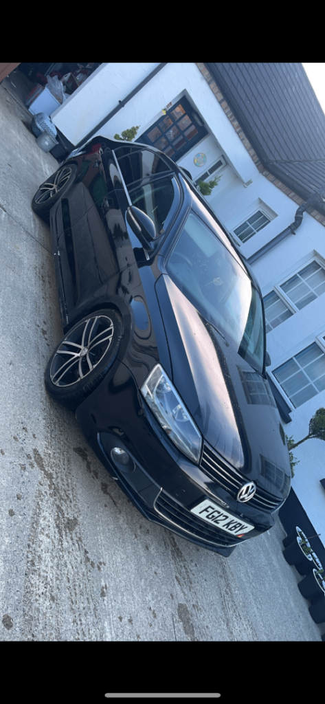 Volkswagen, JETTA, Saloon, 2012, Manual, 1968 (cc), 4 doors
