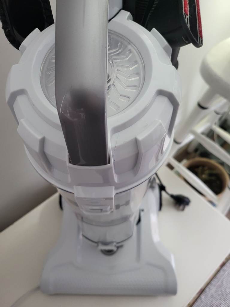 Exce. con. bush. vacuum cleaner 