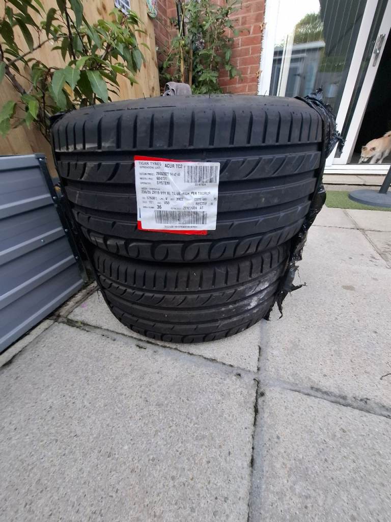 2 x tigar tyres brand new 