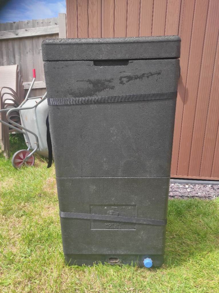 Hotbin home composter 200l