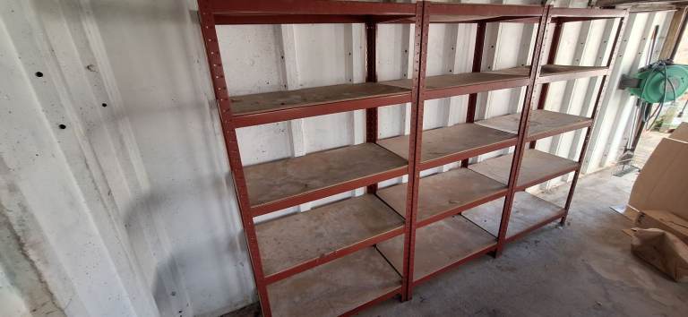Garage shelving