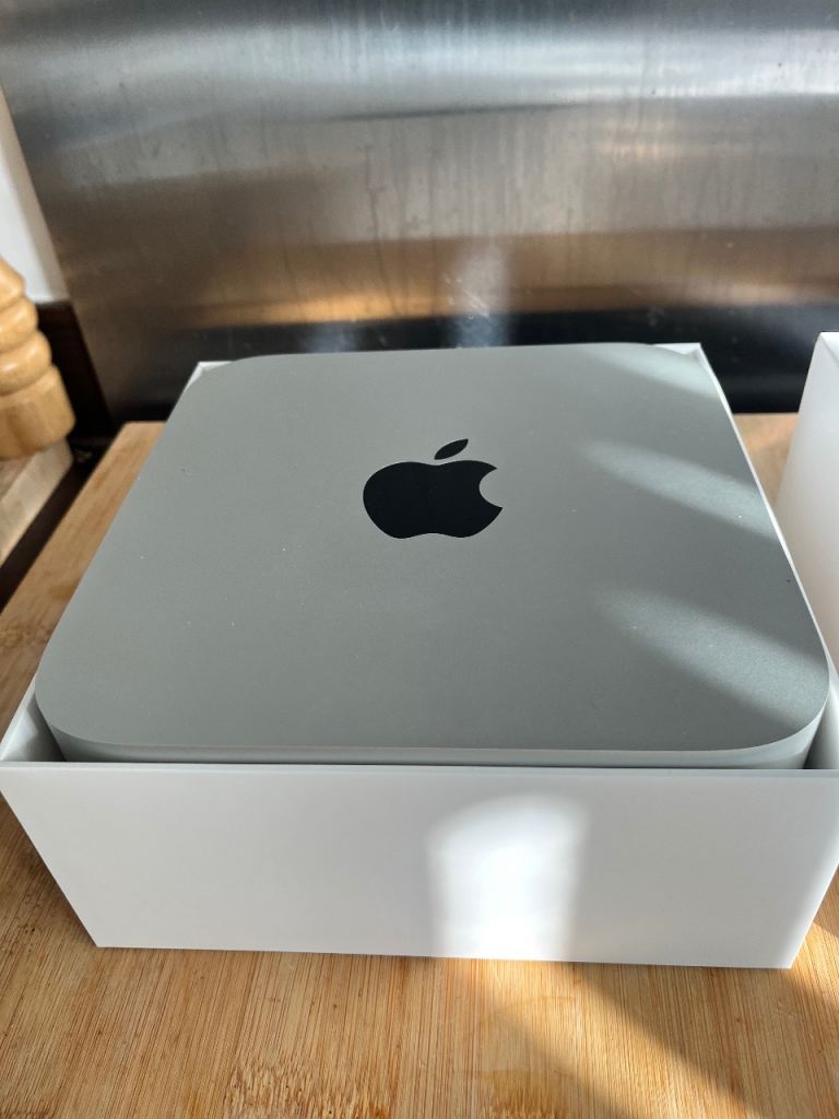 Apple Mac mini M2