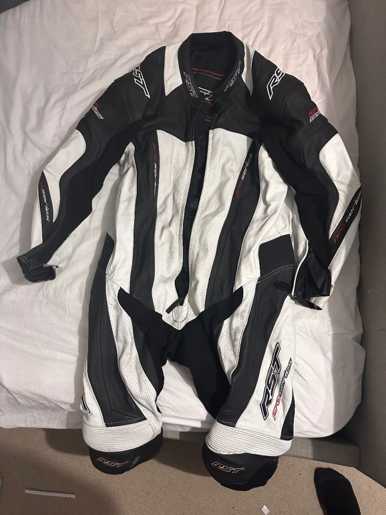 image for RST ProSeries 1 Piece Leather Suit 48UK XXL