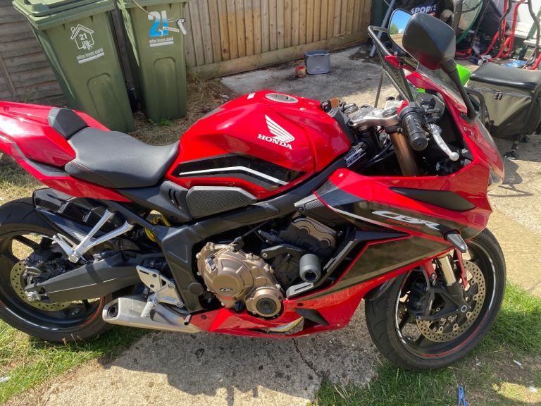 Man and van hire cheapest in Milton keynes