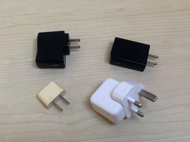Various USB mains chargers..