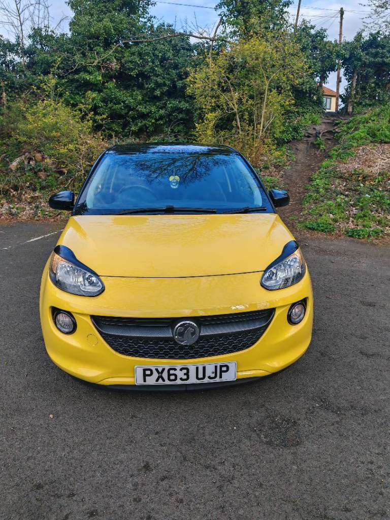 VAUXHALL ADAM - 11 SERVICE STAMPS - 2 KEYS - £2,295