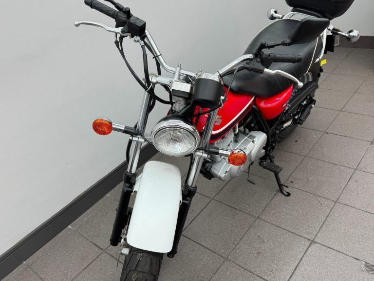 SUZUKI VAN VAN 125 RV 125 RED 2014, 14 REG JUST 7,096 MILES, USED MOTORCYCLE